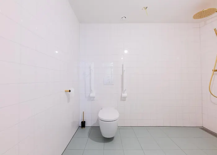 Alphabet - Brede Hilledijk 95 * Rotterdam