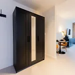 Alphabet - Brede Hilledijk 95 * Rotterdam