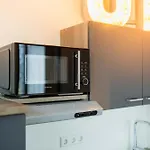 Apartment Alphabet - Brede Hilledijk 95 Rotterdam