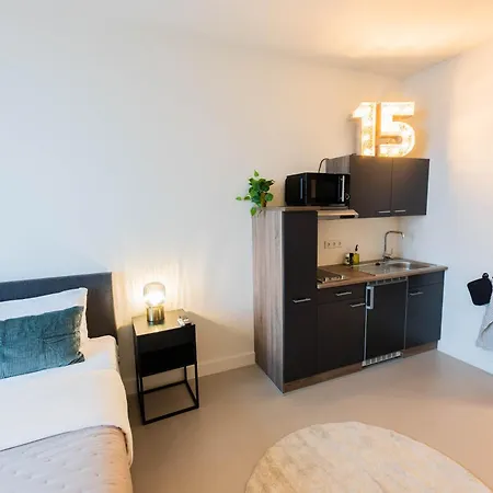 Apartment Brede Hilledijk Rotterdam