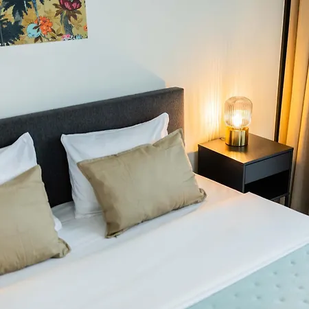 Alphabet - Brede Hilledijk 95 *