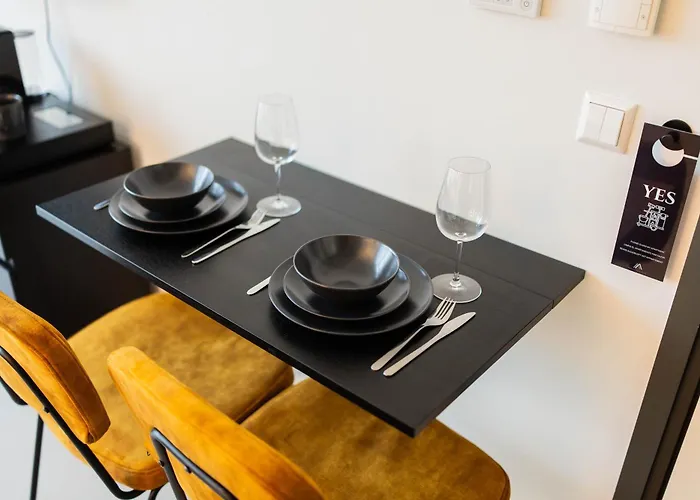 Alphabet - Brede Hilledijk 95 * Rotterdam