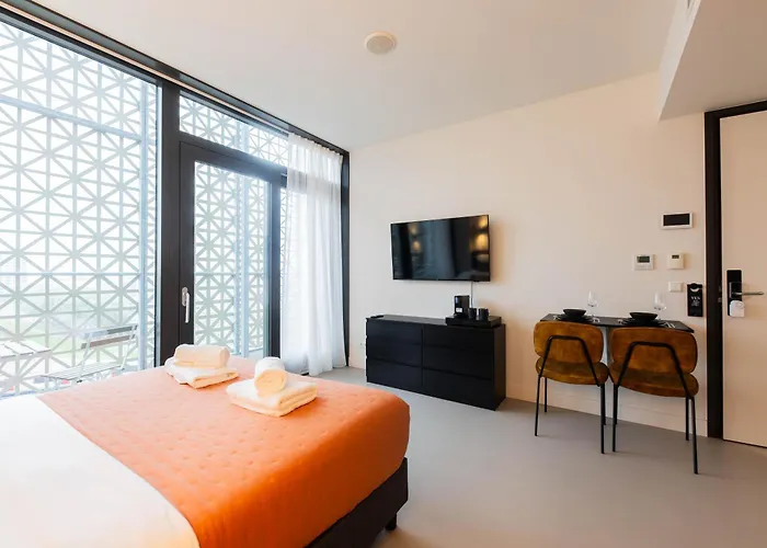 Apartamento Alphabet - Brede Hilledijk 95 *