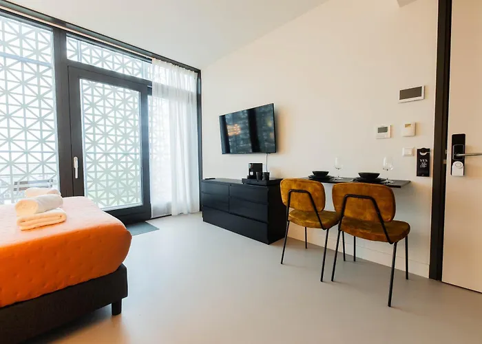 Apartamento Alphabet - Brede Hilledijk 95 *