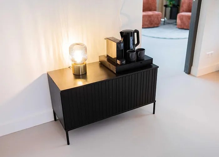 Alphabet - Brede Hilledijk 95 *