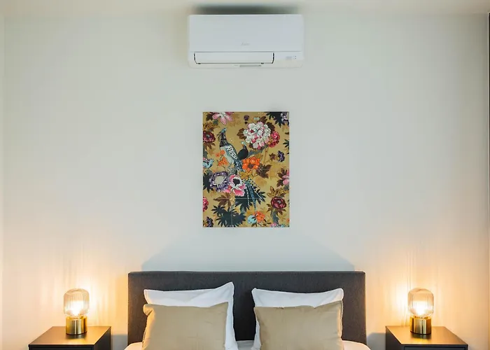 Alphabet - Brede Hilledijk 95 Róterdam