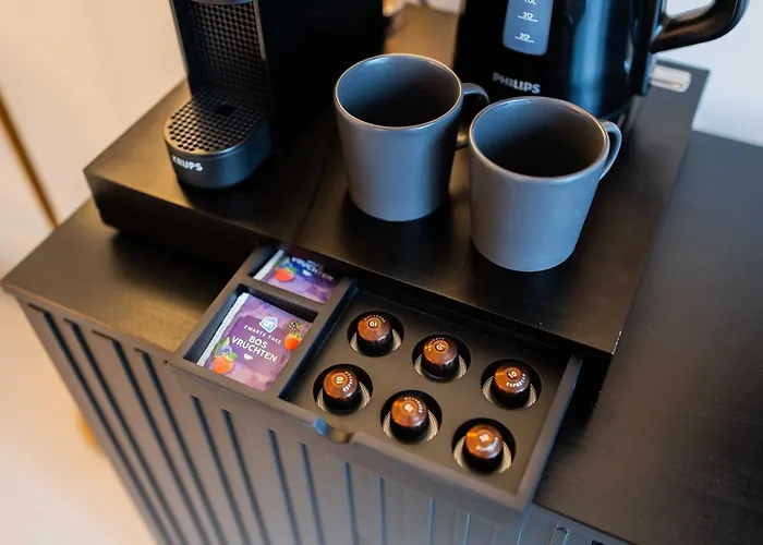 Alphabet - Brede Hilledijk 95 Appartement Rotterdam