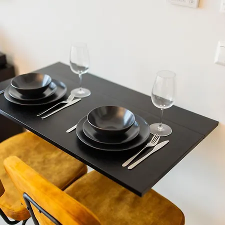 Alphabet - Brede Hilledijk 95 * Rotterdam