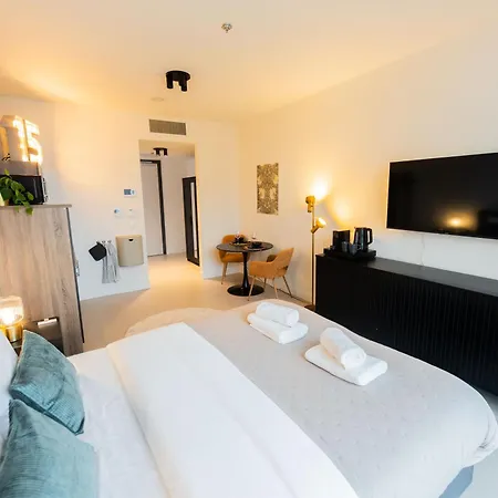 Apartment Alphabet - Brede Hilledijk 95