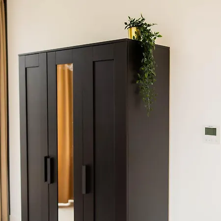 Alphabet - Brede Hilledijk 95 Apartment