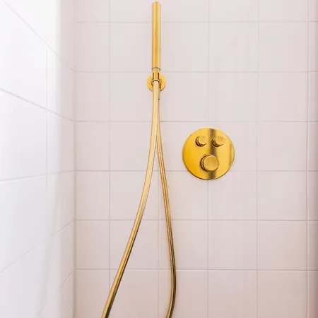 Alphabet - Brede Hilledijk 95 * Rotterdam