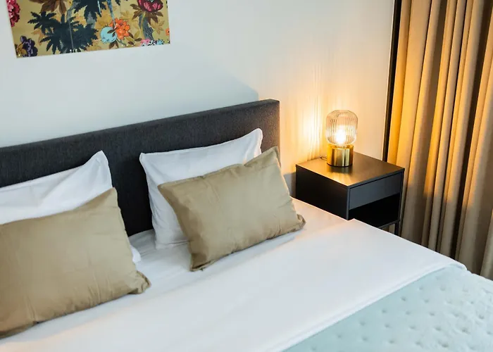 Alphabet - Brede Hilledijk 95 *